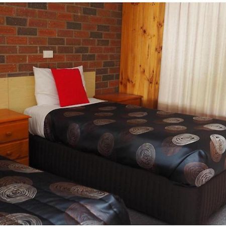 Country Road Motel St Arnaud Saint Arnaud Bagian luar foto