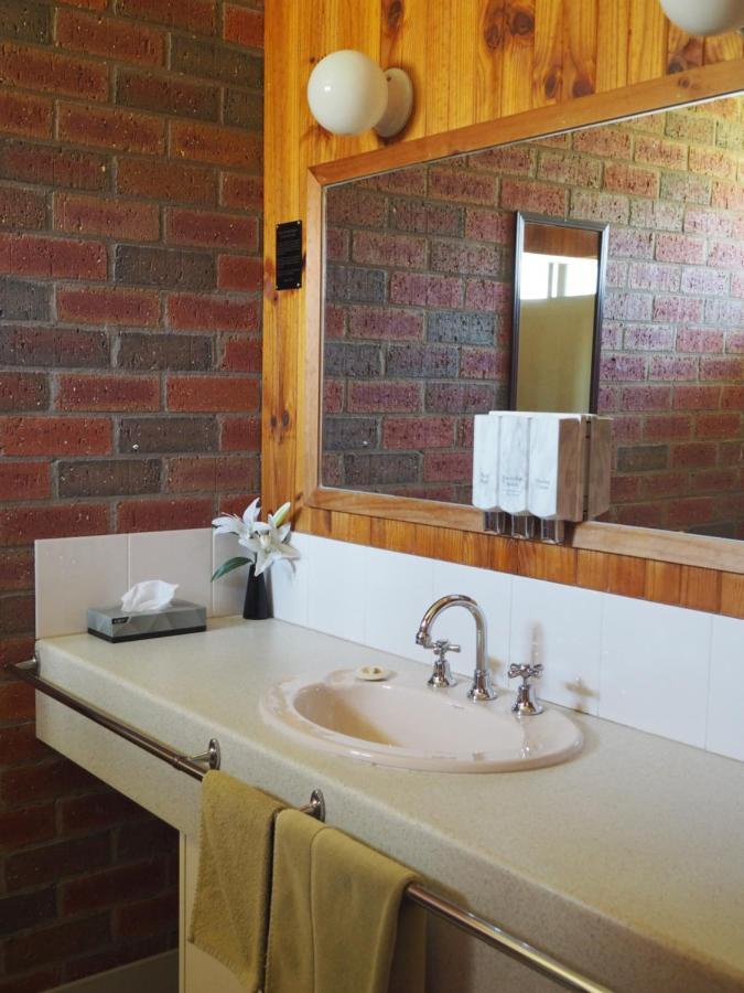 Country Road Motel St Arnaud Saint Arnaud Bagian luar foto
